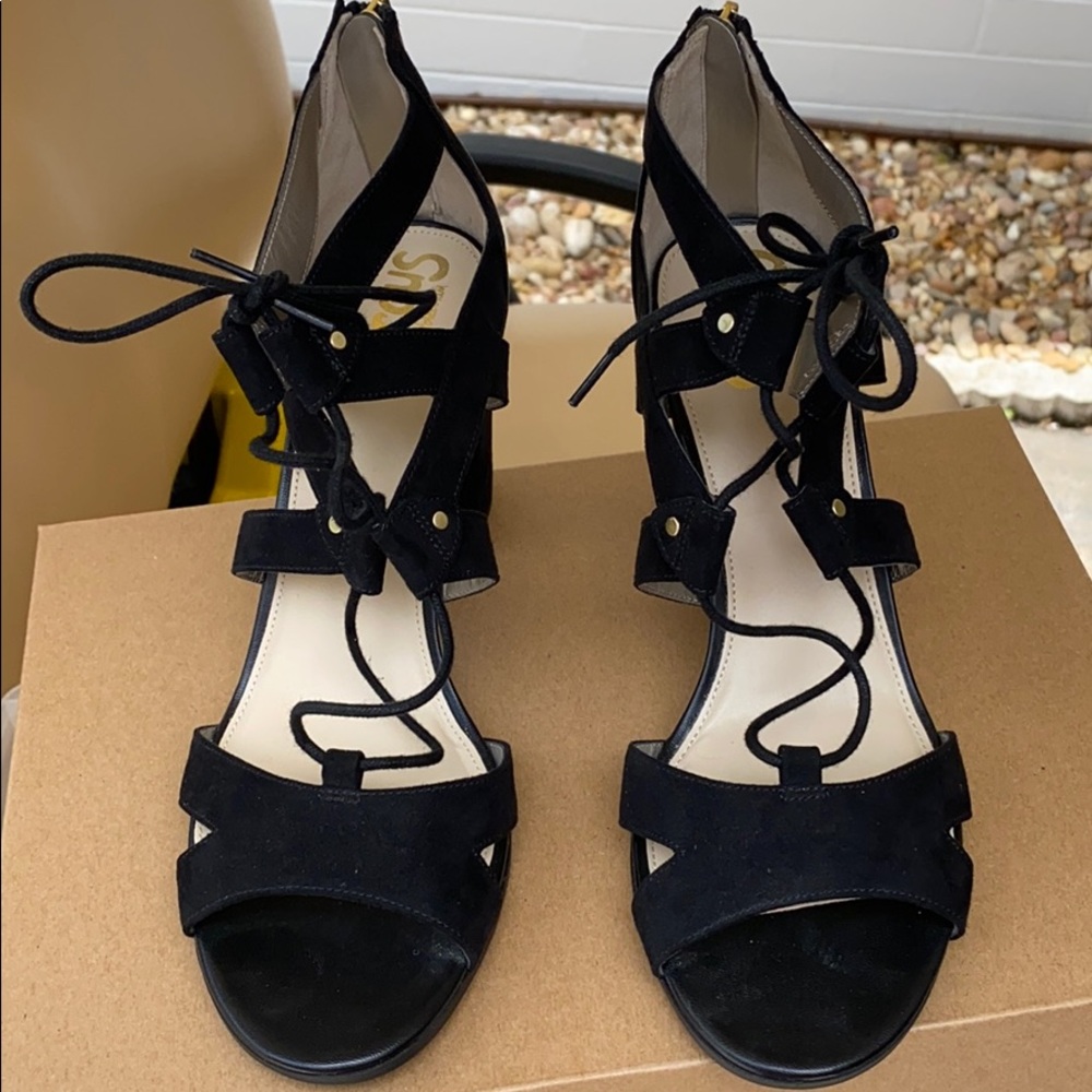 Stewpot black lace up